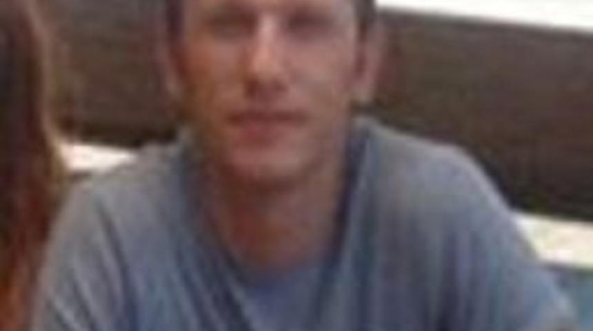 Evinde Bı&ccedil;aklı Saldırıya Uğradı