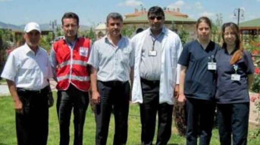 Yazıh&uuml;y&uuml;k'ten Kızılay'a kan bağışı kampanyası