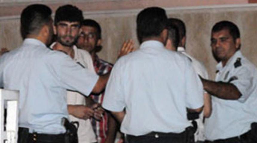 Adana&rsquo;da torbacı kavgası: 2 &ouml;l&uuml;