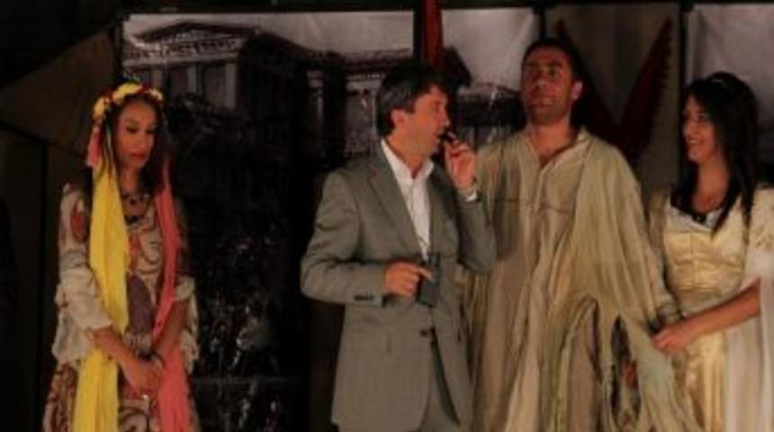 Yedi Kocalı H&uuml;rm&uuml;z B&uuml;nyan&rsquo;da İzleyiciyle Buluştu