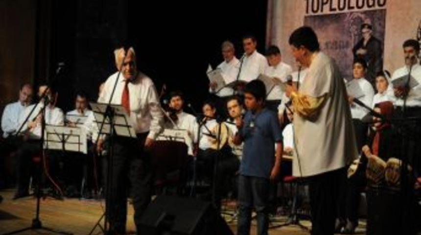 Hafız Recep Camcı Alb&uuml;m Galası Yapıldı