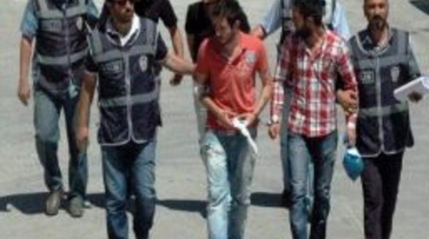 İla&ccedil; M&uuml;messilini &Ouml;ld&uuml;rd&uuml;ğ&uuml; İddia Edilen Şahıs Yakalandı