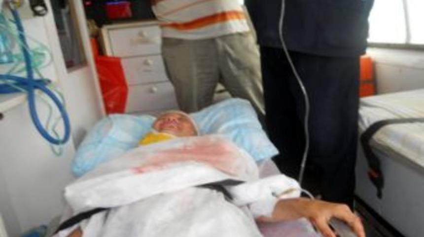 &Ouml;nce &Ccedil;arptı Sonra Hastaneye Bırakıp Ka&ccedil;tı