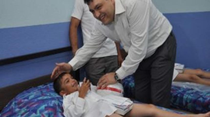 G&ouml;nen'de Toplu S&uuml;nnet Ş&ouml;leni