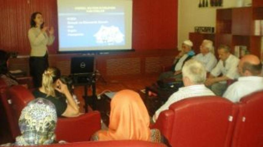 İzmit Belediyesi Eğitimlere Devam Ediyor