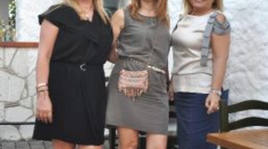 Ala&ccedil;atı Turizm Sezonuna Aşk Yolu&rdquo;nda Girdi