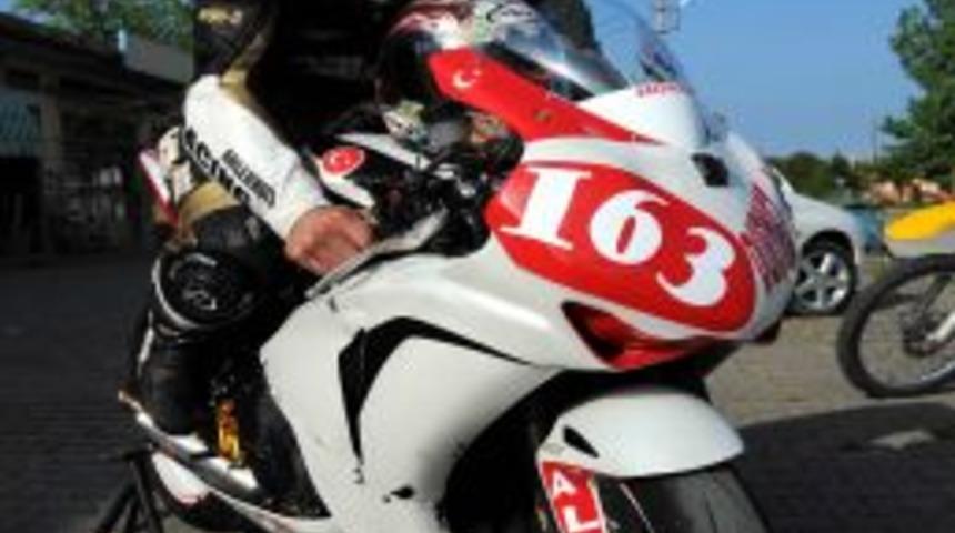 Motosiklet Tamircisi Katıldığı Yarışlardan Dereceyle D&ouml;n&uuml;yor