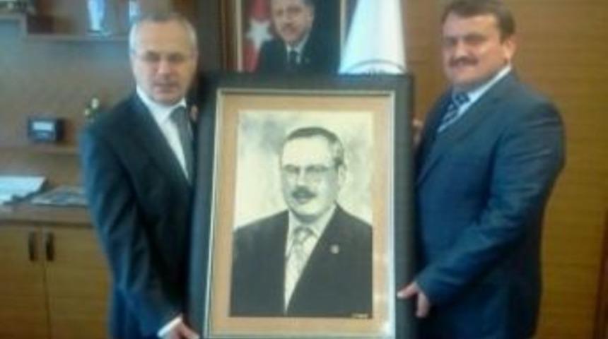 Ara&ccedil; Milli Eğitim&rsquo;e 21 Bin Tl Destek