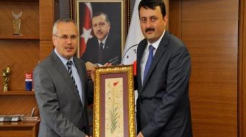 G&uuml;lşen&rsquo;den Kalkınma Bakan Yardımcısı Mehmet Ceylan&rsquo;a Ziyaret