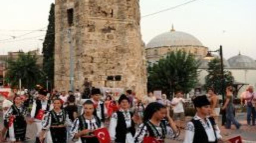 Cumhuriyet Meydanı Dans Yarışmasına Sahne Oldu