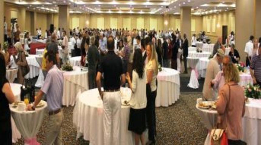 Otoyol Kenarında D&uuml;ğ&uuml;n Fırsatı