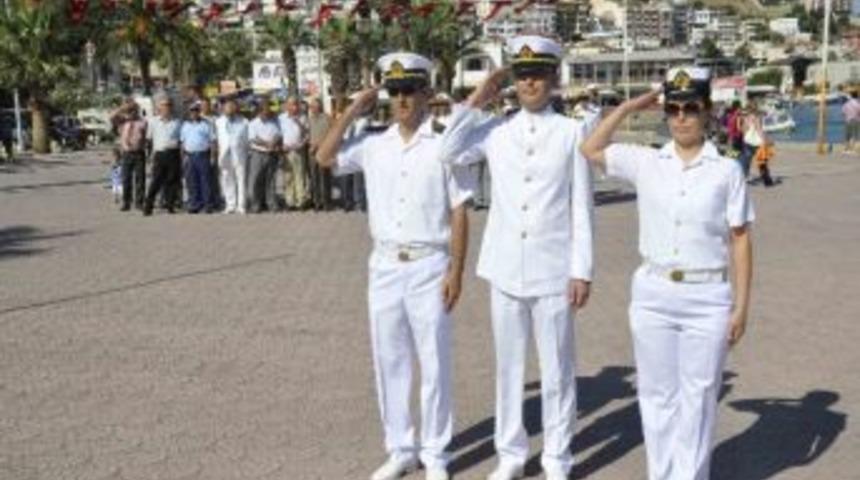 Kuşadası&rsquo;nda Denizcilik Ve Kabotaj Bayramı Kutlamaları