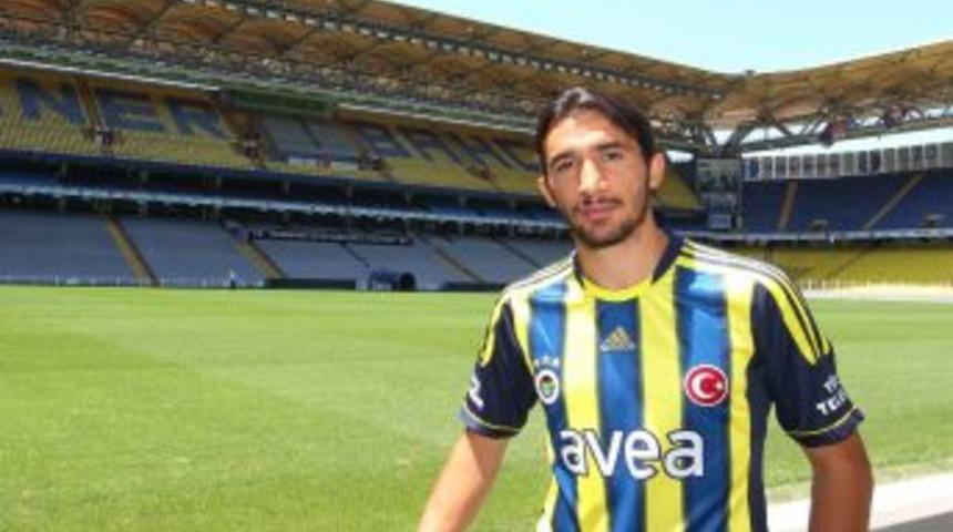 Mehmet Topal: Fenerbah&ccedil;e Formasıyla Şampiyonlar Ligi'nde Final Oynamak Istiyorum