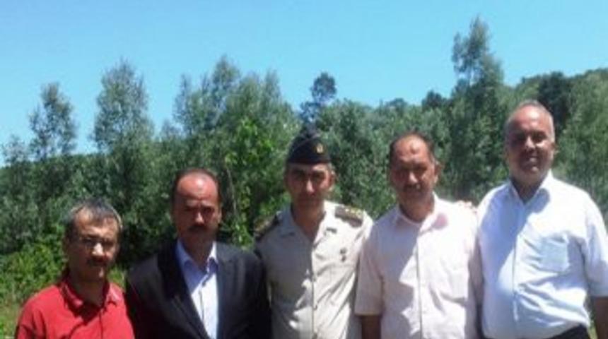 Sakarya Valiliği Şehit Ve Gazi İşlemleri Şube M&uuml;d&uuml;rl&uuml;ğ&uuml; Yetkilileri Şehit Ailesini Ziyaret Ettiler