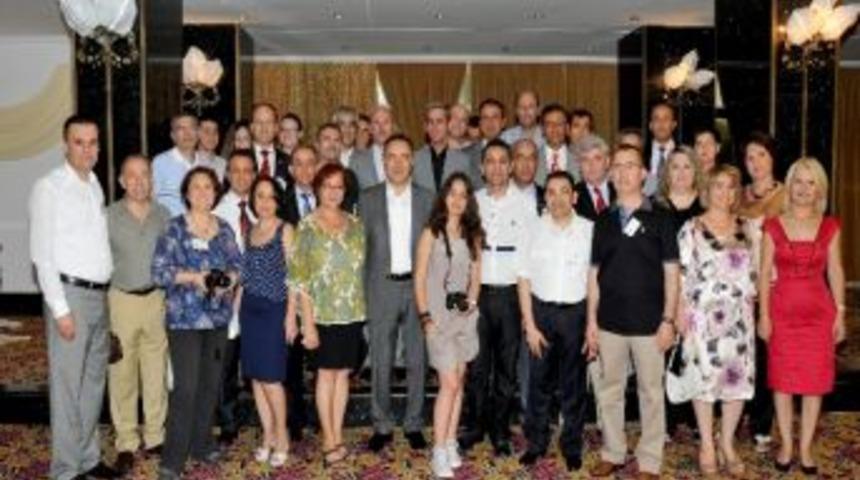 Vali Altıparmak, Sbf Mezunları İle Buluştu