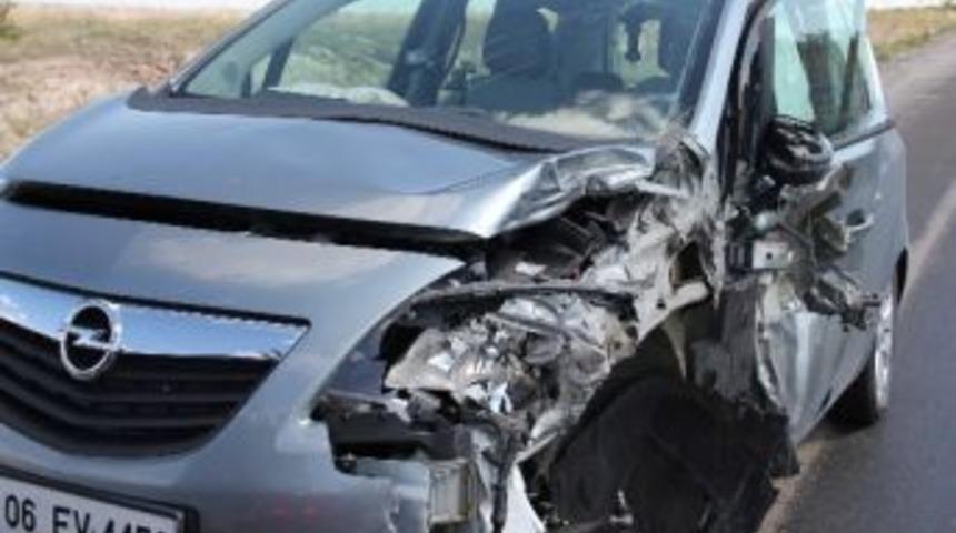 &Ccedil;ankırı&rsquo;da Trafik Kazası: 7 Yaralı