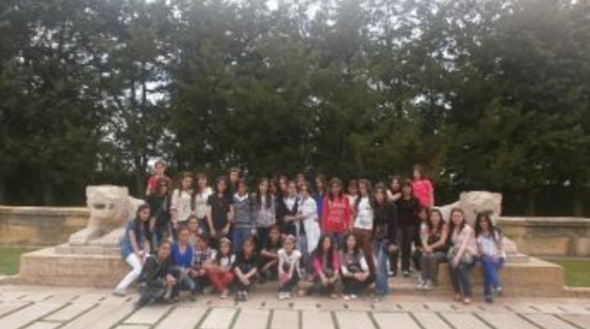 Başarılı 40 &Ouml;ğrenci Ankara&rsquo;yı Gezdi