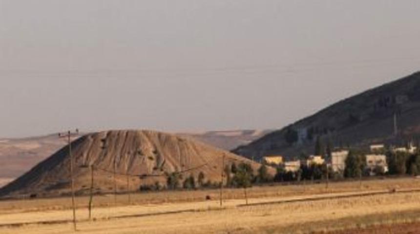 Sınırda Bayrak Krizi Sona Erdi