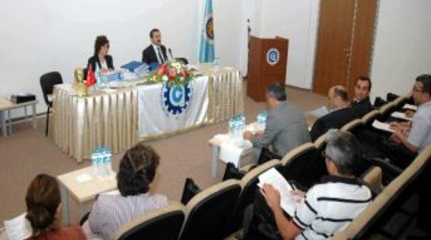 Sel&ccedil;uk &Uuml;niversitesi&rsquo;nden Y&ouml;k&rsquo;e 2 Teklif