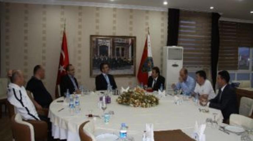 Gıda, Tarım Ve Hayvancılık M&uuml;d&uuml;r&uuml; Zeren'e Veda Yemeği