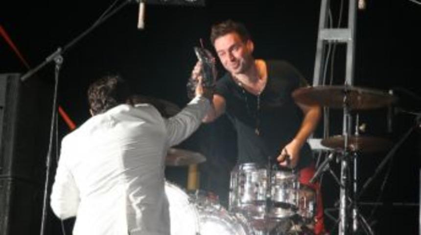 Doktor Başkandan Grup Gripin&rsquo;e İla&ccedil; Şakası