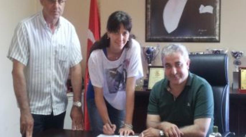 Bursa B&uuml;y&uuml;kşehir Belediyespor Transfere Ara Vermiyor