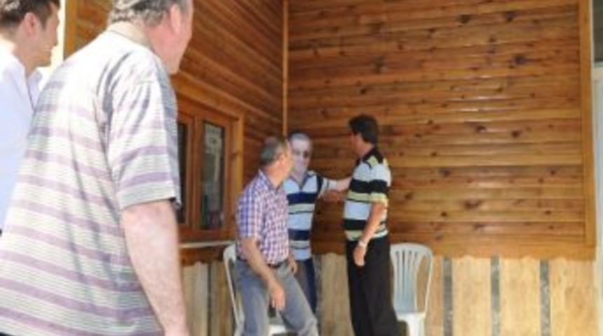 Gidemediği D&uuml;ğ&uuml;ne Maketini Yaptırıp G&ouml;nderdi