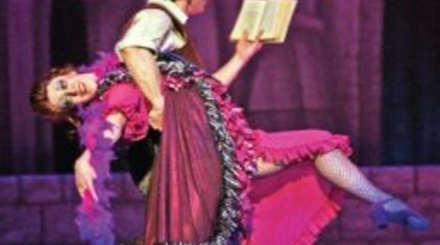 Theodorakis&rsquo;in &ldquo;zorba&rdquo;sı Aspendos Festivali&rsquo;nde