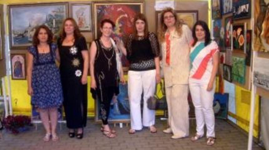 İki Arkadaşın Açtığı Sergi İlgi Gördü