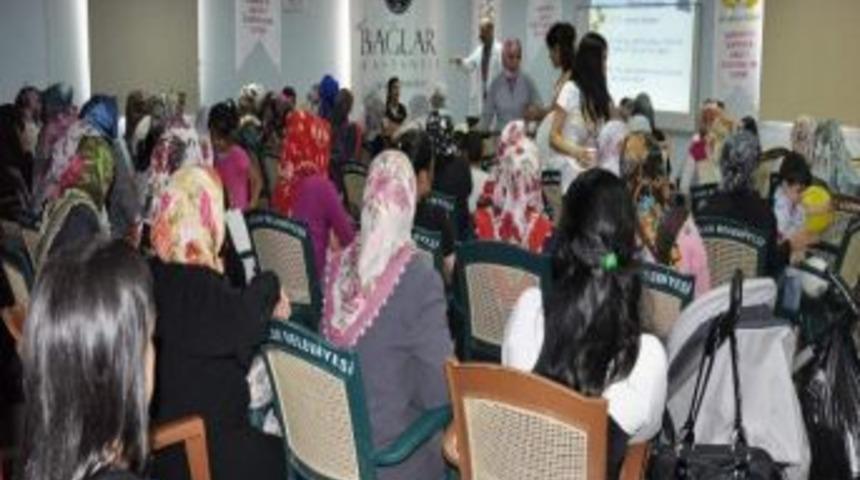 Kadınlara Y&ouml;nelik Sağlık Seminerleri S&uuml;r&uuml;yor