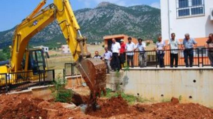 Başkan &Ouml;zgan'a teşekk&uuml;r