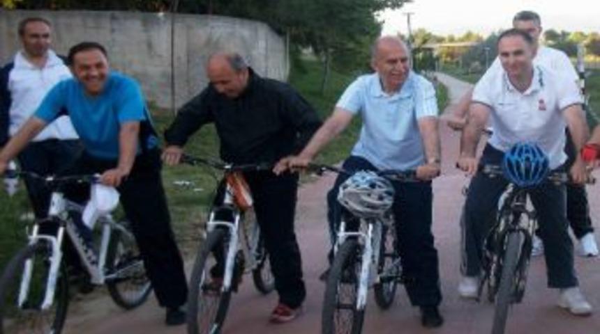 Vali Harput Bisiklet S&uuml;rd&uuml;
