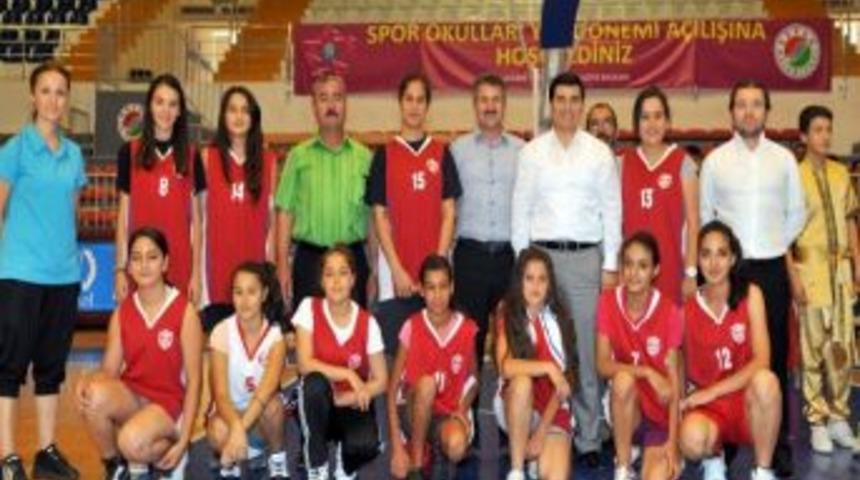Kepez Belediyesi Yaz Spor Okulları A&ccedil;ıldı