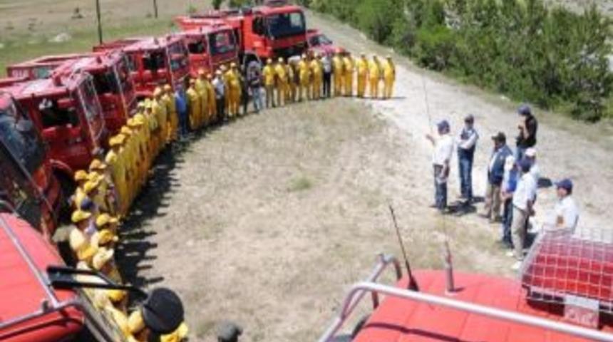 K&uuml;tahya'da 'ger&ccedil;ek Gibi' Orman Yangını Tatbikatı