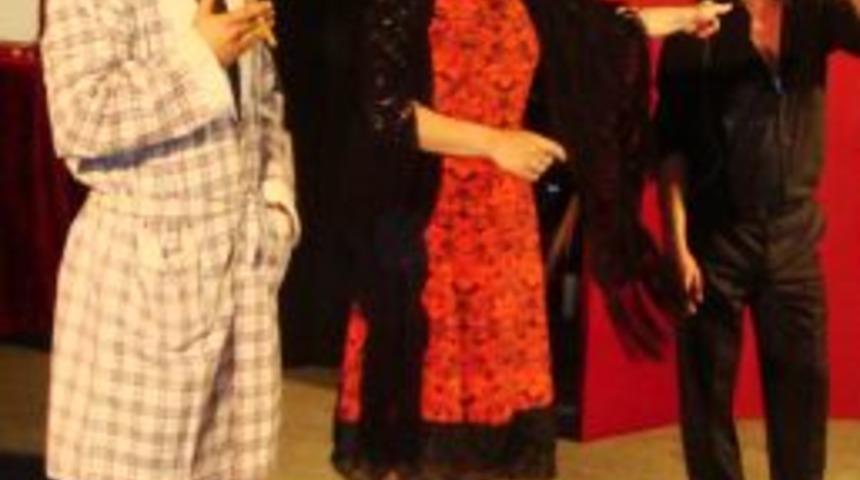 Şehir Tiyatrosu Yaza Damga Vuruyor