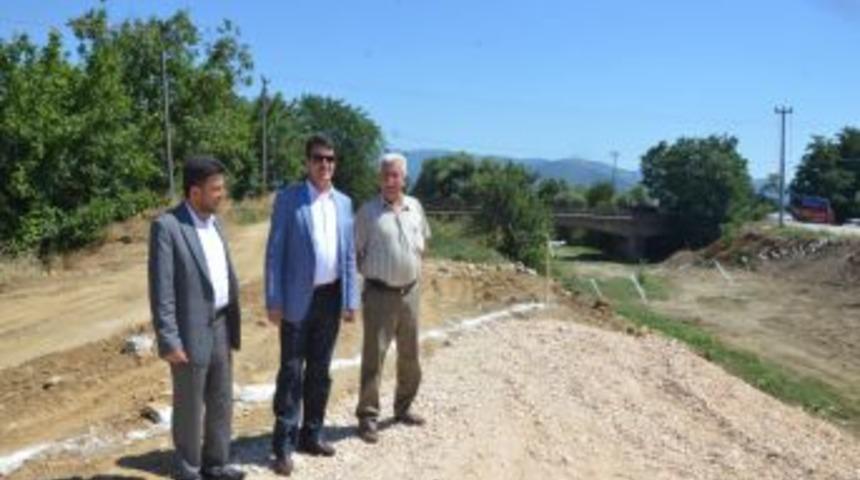 Yunuseli - İzmir Yolunun Trafiği K&ouml;pr&uuml;yle Rahatlatılacak