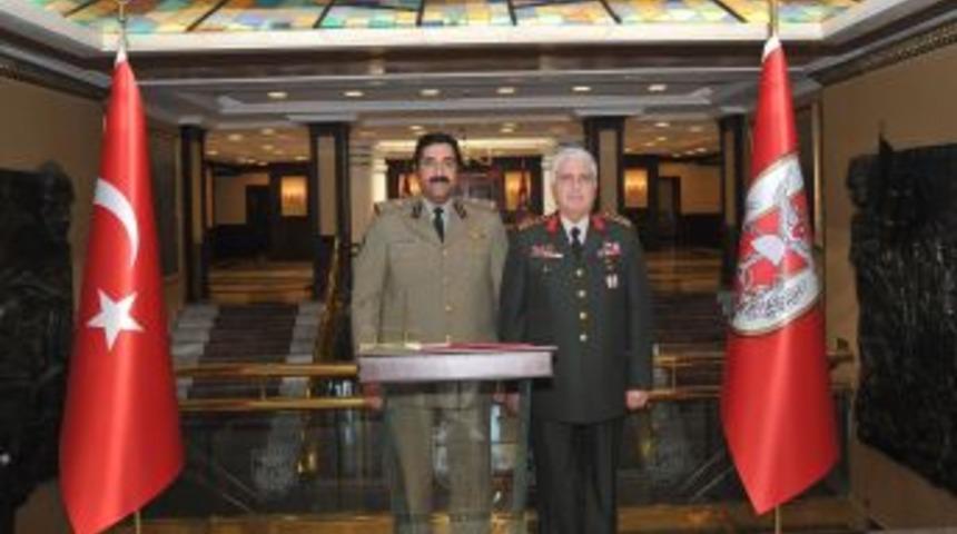 T&uuml;rkiye, Katar'la Askeri Alanda Işbirliği Yapacak