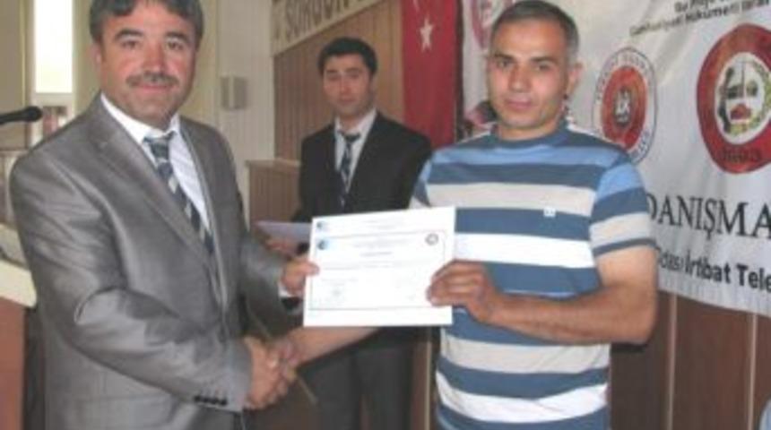 Sorgun&rsquo;da 42 Kursiyere Girişimcilik Belegesi Verildi