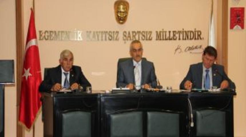 Basın Kuruluşlarına Iş Karşılığı Verilen &Ouml;denekler Araştırılacak