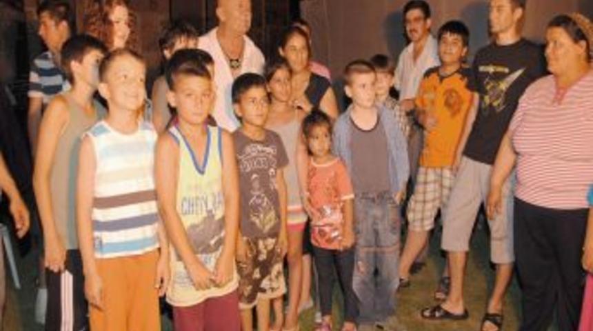 S&uuml;mer Tilma&ccedil;: Antik Tiyatrolar, Tiyatro Ile Buluşmalı