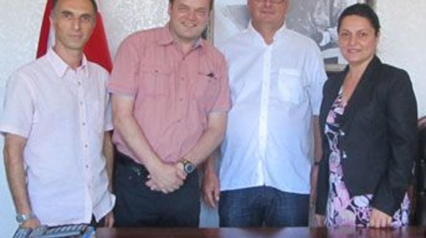 Alman gazetecilerden ziyaret