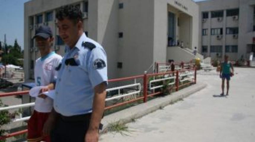 Av T&uuml;feği İle Kuzenini Vurdu