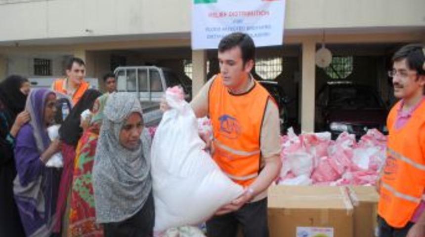 Bangladeş&rsquo;te Selzedelerin Imdadına Kimse Yok Mu Yetişti