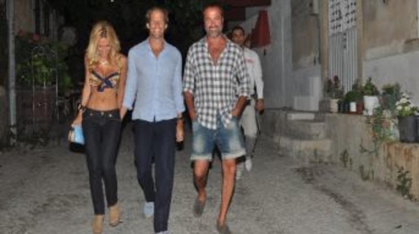 Serdar Bilgili &Ccedil;eşme'de