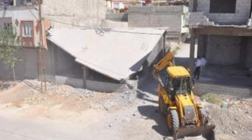 Ka&ccedil;ak Ve &Ccedil;arpık Yapılarla M&uuml;cadele Devam Ediyor