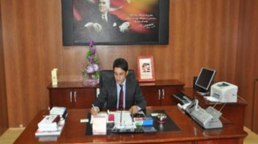 Kağızmanlılar Başhekim İ&ccedil;in İmza Topluyor