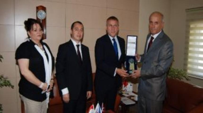 Macar Heyeti Vali Bilici&rsquo;yi Ziyaret Etti