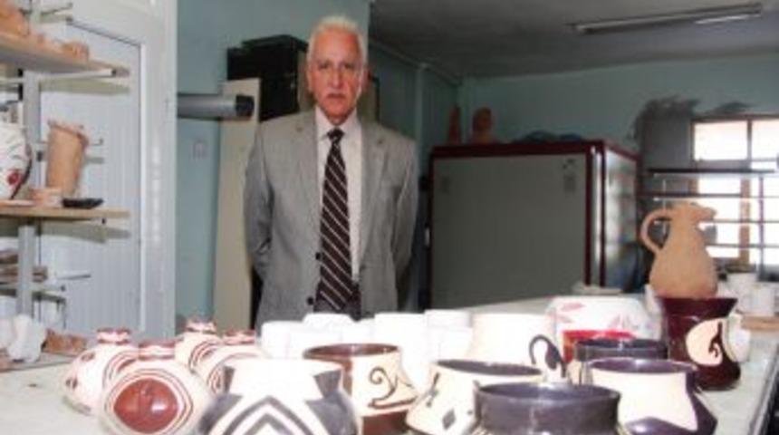 On Bin Yıllık Hacılar Seramiği Yeniden Hayat Buluyor