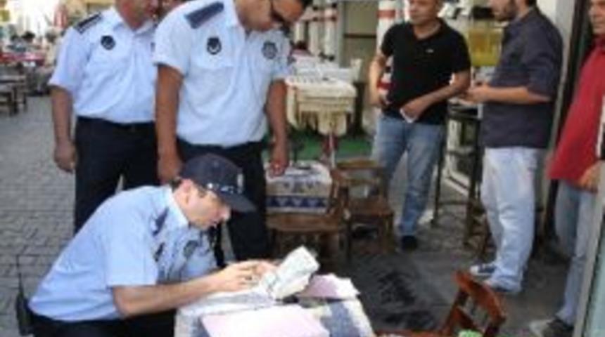 Karşıyaka&rsquo;da Zabıta G&ouml;z A&ccedil;tırmıyor