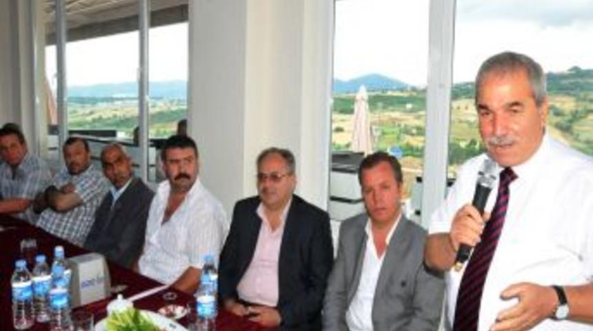 Demirtaş, Galerici Esnafının Sıkıntılarını Dinledi